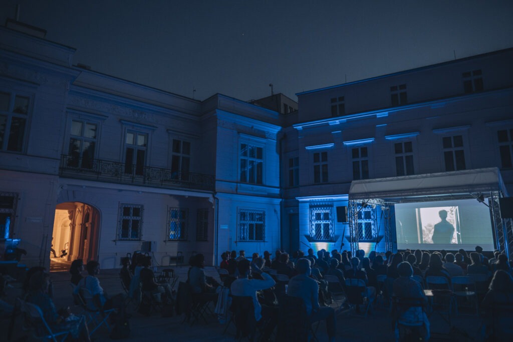 Večer na nádvorí Domu hudby, premietanie filmu Bolero, BKL 2026